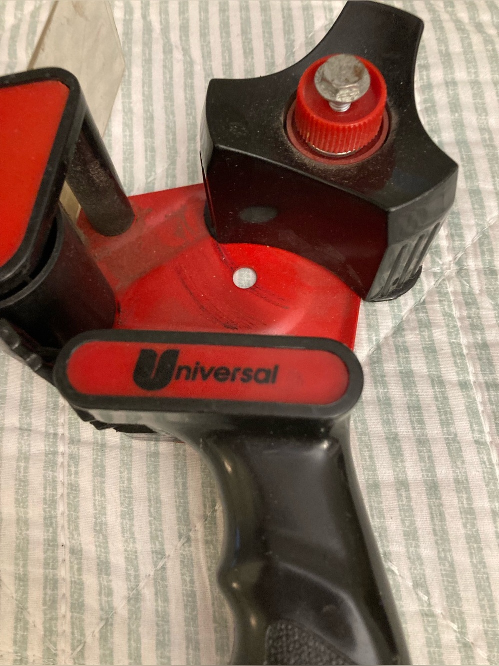 Universal 2 1/4” Heavy Duty Tape Dispenser - Picture 2 of 3